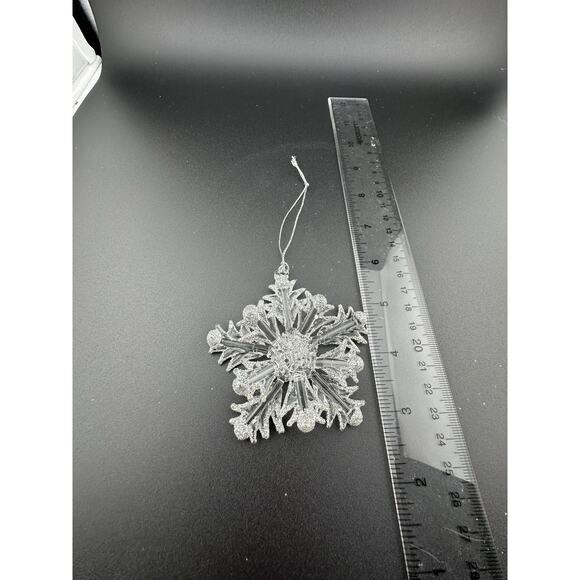 Vintage Hand Spun Glass 3D Snowflake Silver Accents Ornament 3" Original Box - Picture 8 of 9